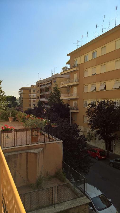 La Casa Di Mario E Nicoletta Hotel Roma Exterior foto