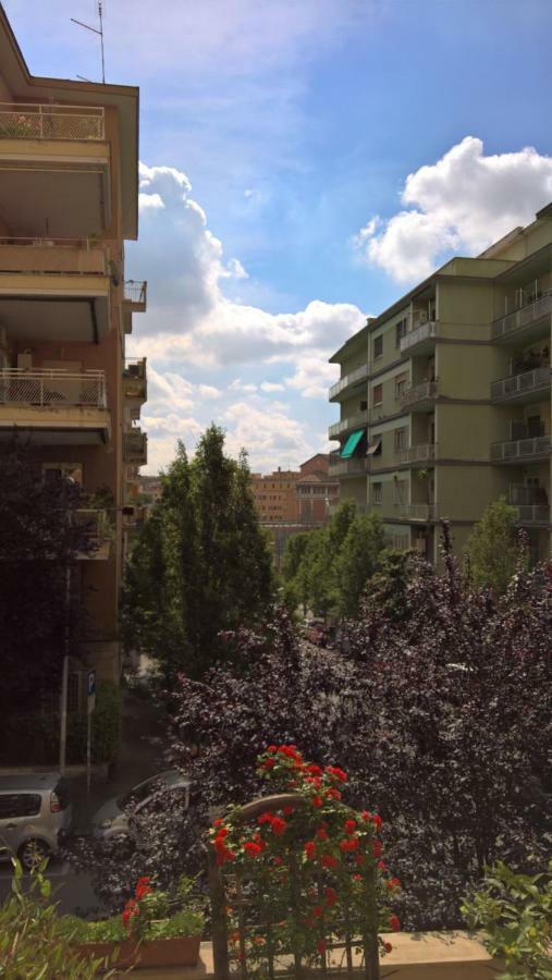 La Casa Di Mario E Nicoletta Hotel Roma Exterior foto